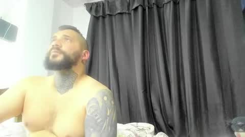 drake whitee Independent Model online show from May 13, 4:09 am