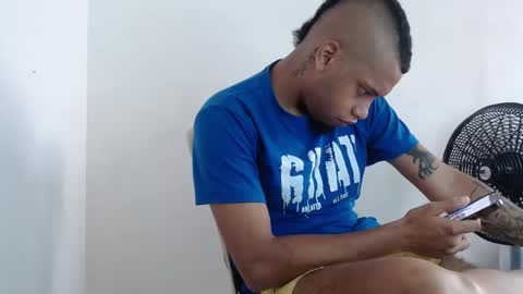 drako_monstercock online show from May 17, 5:31 pm