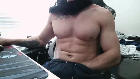 Dreaming on going live with a woman p online show from April 17, 12:41 pm