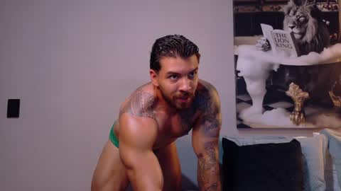cris online show from April 28, 2:27 am