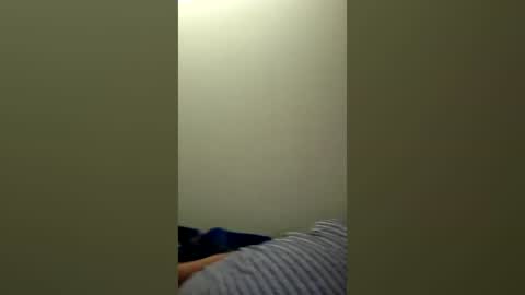 drewbloetscher1983 online show from July 14, 2:56 pm