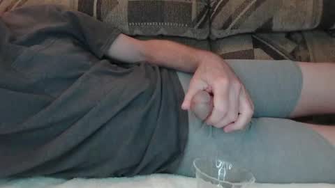 drippyjt online show from May 1, 2:48 am