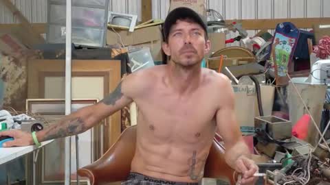 Inexperienced catfish online show from May 11, 4:15 pm