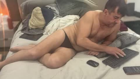 dudecuzbeo online show from August 3, 7:18 am
