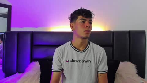 Thomas and Noah online show from May 28, 12:14 pm