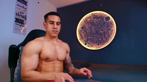 duran_dhikol1 online show from May 12, 12:52 am
