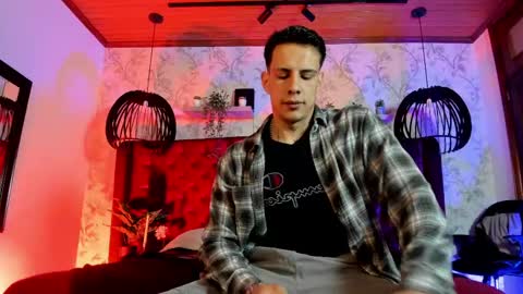 Dustin Sonne online show from May 11, 3:30 am