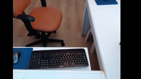 dutchpornking2 online show from August 7, 12:23 pm
