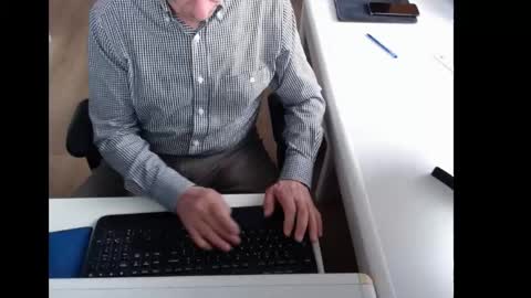 dutchpornking2 online show from May 6, 7:20 am