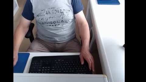 dutchpornking2 online show from July 26, 7:05 am