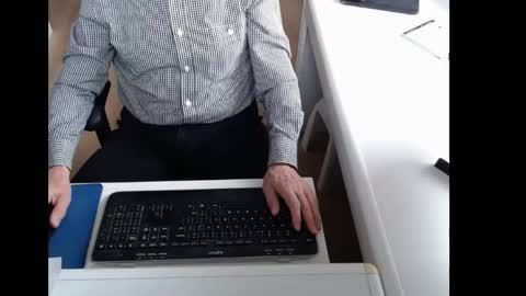 dutchpornking2 online show from May 4, 6:59 am