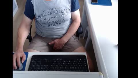 dutchpornking2 online show from July 27, 7:15 am