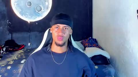Dylan online show from August 5, 2:27 am