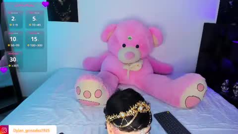 dylan_turner_ online show from July 11, 5:31 am