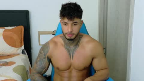 Dylan Rivera online show from April 28, 1:44 am