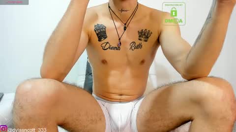 dylanscott_106 online show from May 4, 6:31 pm