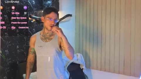 D Y L A N online show from May 18, 2:52 am