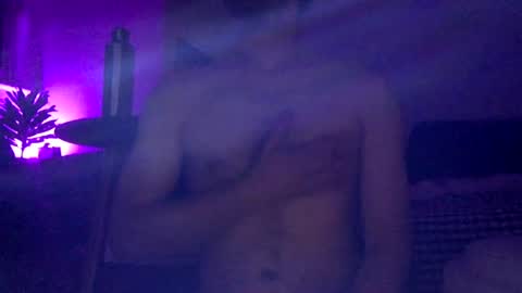 eat_my_snacks online show from August 2, 1:59 am