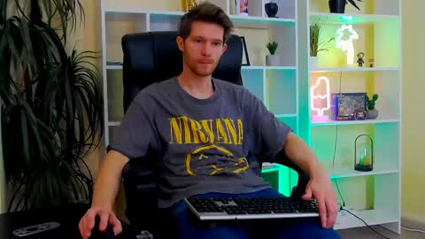 eddie_baker online show from April 28, 2:17 am