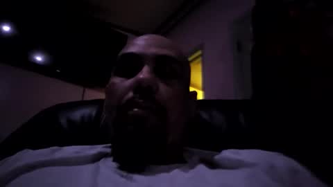 eddieb0745 online show from May 3, 3:20 am