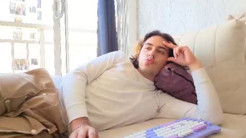 Edward online show from July 17, 12:56 pm