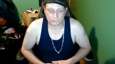 edwardaims_2please online show from June 7, 3:57 am