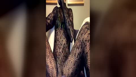 Edwardjojo22 online show from May 19, 1:32 am