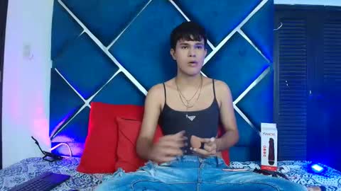 Edwin online show from April 27, 1:19 pm