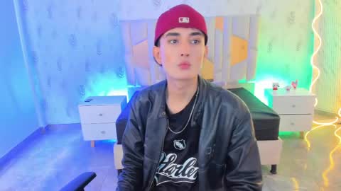 eidan_tay online show from May 20, 2:01 pm