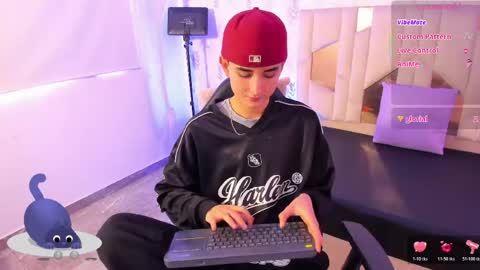 eidan_tay online show from May 24, 2:12 pm