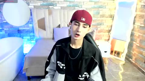 eidan_tay online show from May 27, 7:33 pm