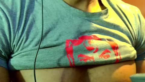 el_vecino_m online show from May 14, 7:39 am