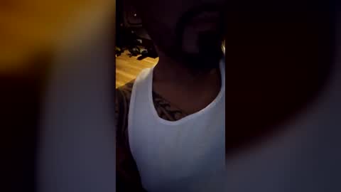 elgallo1223 online show from July 25, 1:24 am