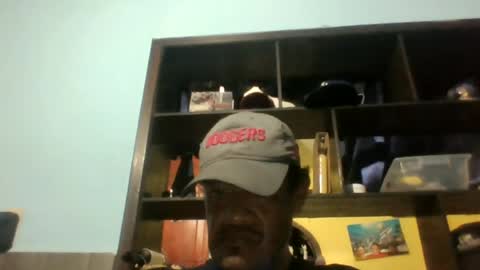 eljim323323 online show from August 9, 12:51 am