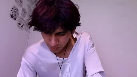 elliotazert online show from July 22, 12:46 am
