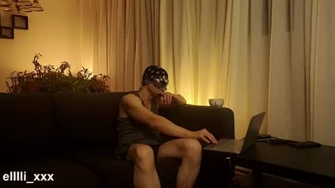 Eli K online show from August 8, 8:10 am