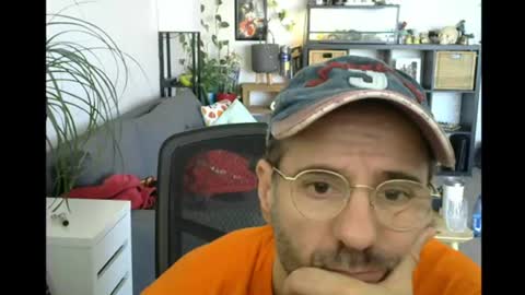 elmetaagain online show from July 14, 11:55 pm
