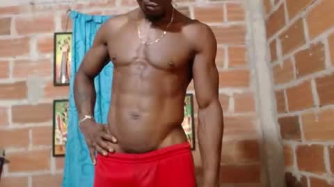 elmiltonnjakee online show from June 20, 3:33 am