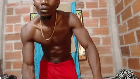 elmiltonnjakee online show from June 19, 3:01 am