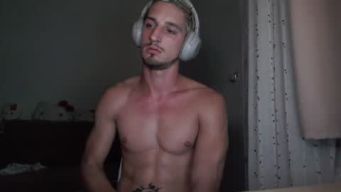 elpsycongroo online show from June 24, 1:36 pm