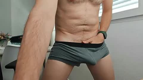 elrubiyo25 online show from July 2, 12:33 pm
