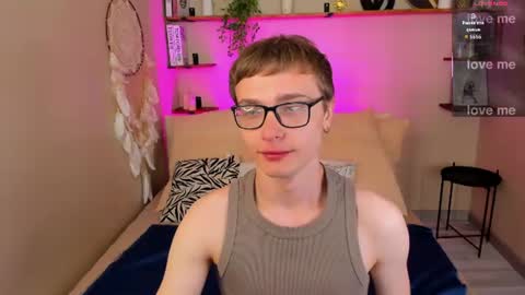 Emmit online show from July 19, 8:48 pm