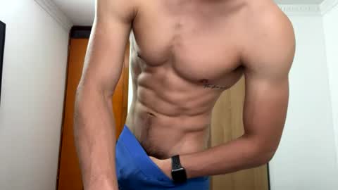 enzo_savage online show from June 19, 11:59 am