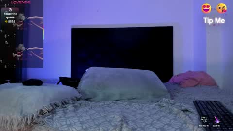 Enzo online show from April 25, 2:47 am