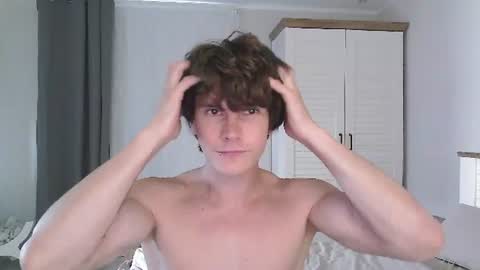 Eric Crush online show from July 27, 3:57 am