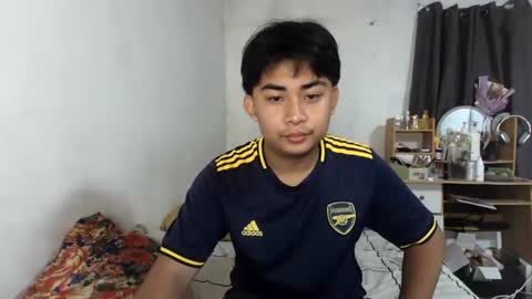erick_cummer30 online show from June 16, 7:43 am