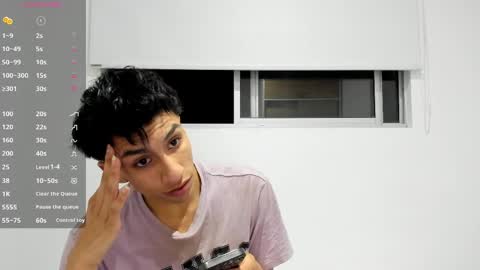 erick online show from May 19, 4:51 am