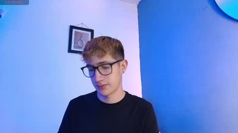 I am Erik online show from May 11, 8:50 pm