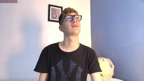 I am Erik online show from May 3, 9:28 pm