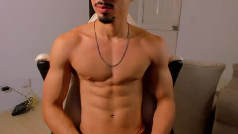 eros_becker_ online show from May 21, 7:26 am